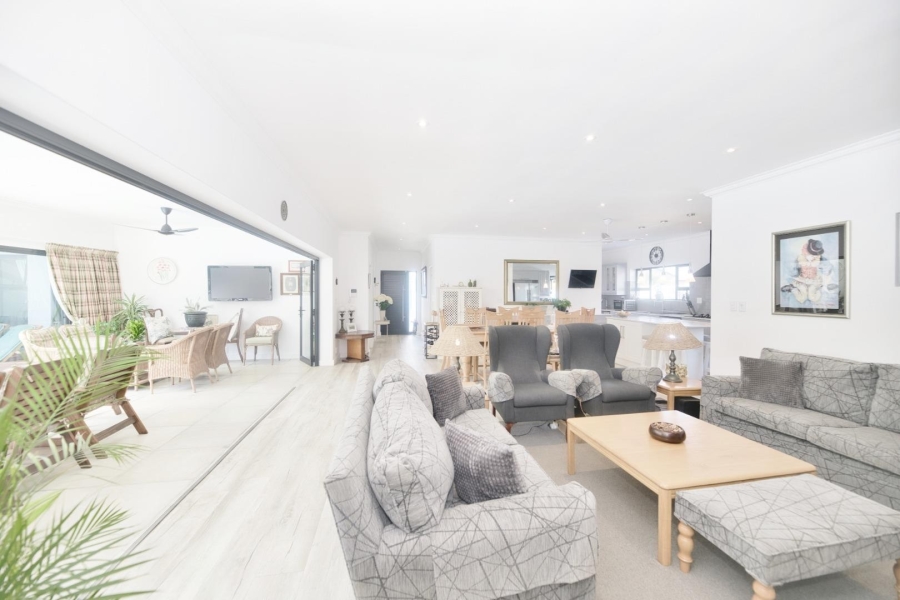 To Let 3 Bedroom Property for Rent in Northcliff Western Cape